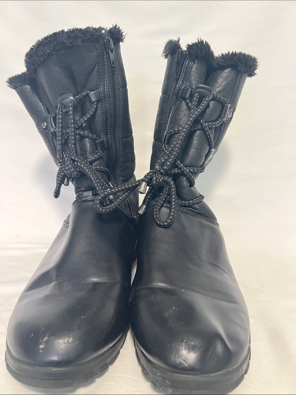 Bass Women’s Black Lace-Up Boots Faux Fur Lined Round Toe Size 10